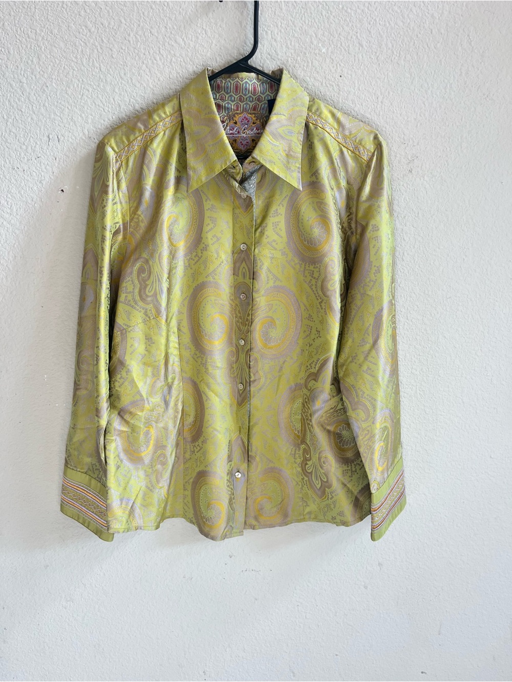Robert Graham Women’s Paisley Button Front Shirt | Green & Lavender | Size XL - Picture 2 of 8